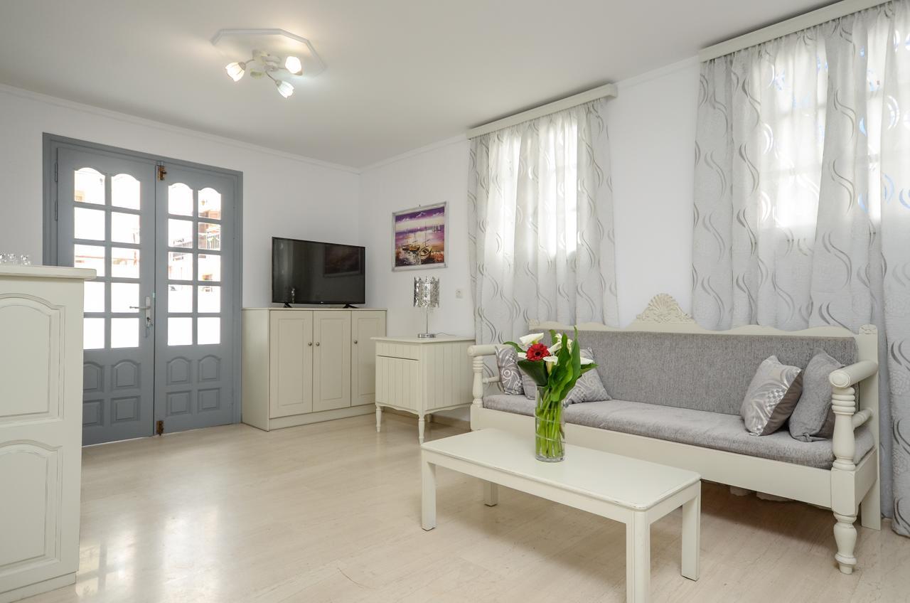 Golden Beach Studios Down Town Naxos City Exterior foto